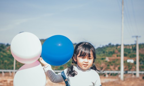 3岁小孩发烧出汗了怎么不退烧-三岁一直发烧不出汗是怎么回事啊-专业3岁孩子不出汗怎么治疗平台-三岁宝宝光发烧没别的症状怎么办