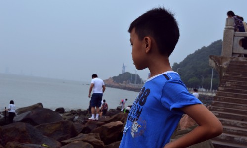 3岁小孩发烧出汗了怎么不退烧-三岁一直发烧不出汗是怎么回事啊-专业3岁孩子不出汗怎么治疗平台-三岁宝宝光发烧没别的症状怎么办